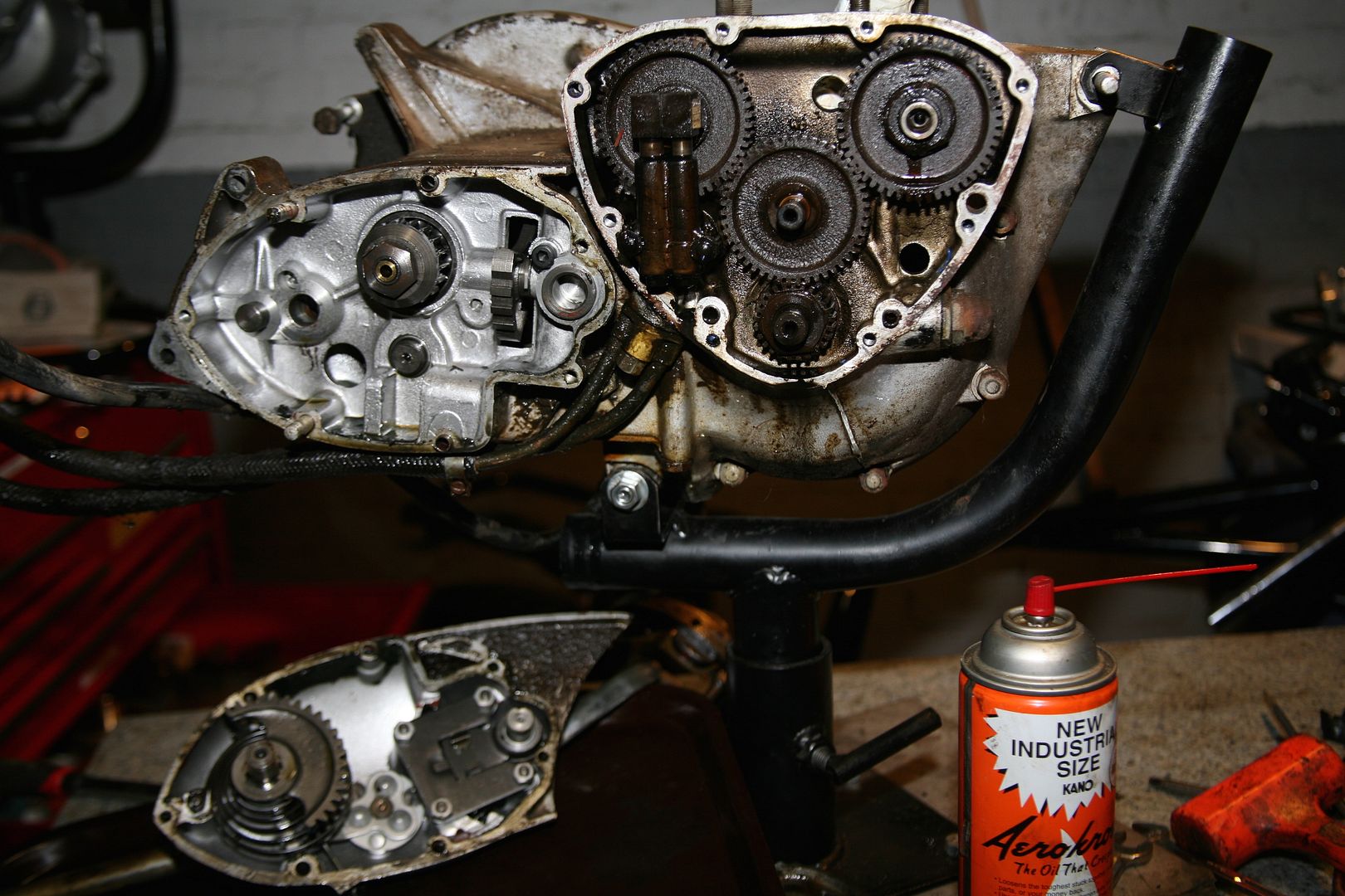 1966 Triumph Bonneville restoration | DO THE TON